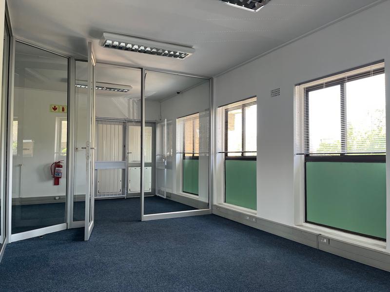 To Let Commercial Property for Rent in Claremont Western Cape